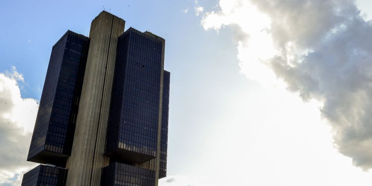 BC adia exigência de login único para acesso ao Registrato BC adia exigência de login único para acesso ao Registrato