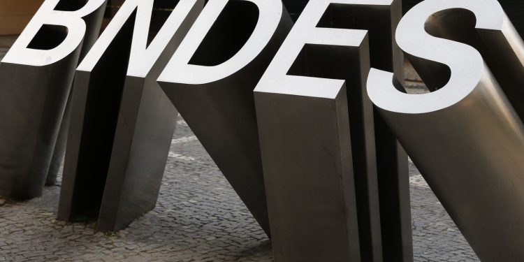 BNDES aprova novo presidente do Conselho de Administração do banco BNDES aprova novo presidente do Conselho de Administração do banco