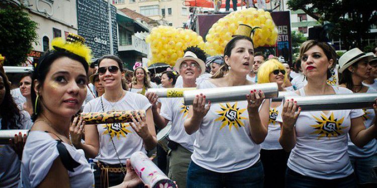 Blocos de SP fazem últimos ensaios antes de pré-carnaval oficial Blocos de SP fazem últimos ensaios antes de pré-carnaval oficial