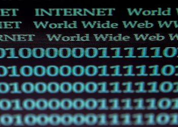 Crimes na web contra crianças se modernizaram, dizem especialistas Crimes na web contra crianças se modernizaram, dizem especialistas